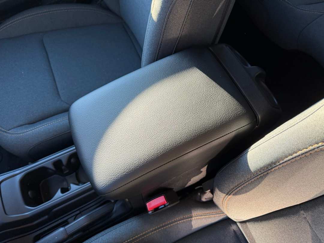 2026 Jeep Wrangler Sport - Image 25