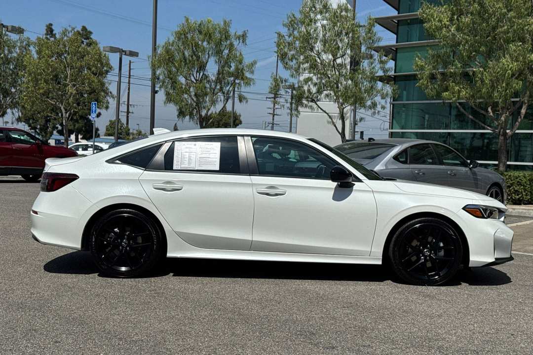 2025 Honda Civic Sport - Image 3