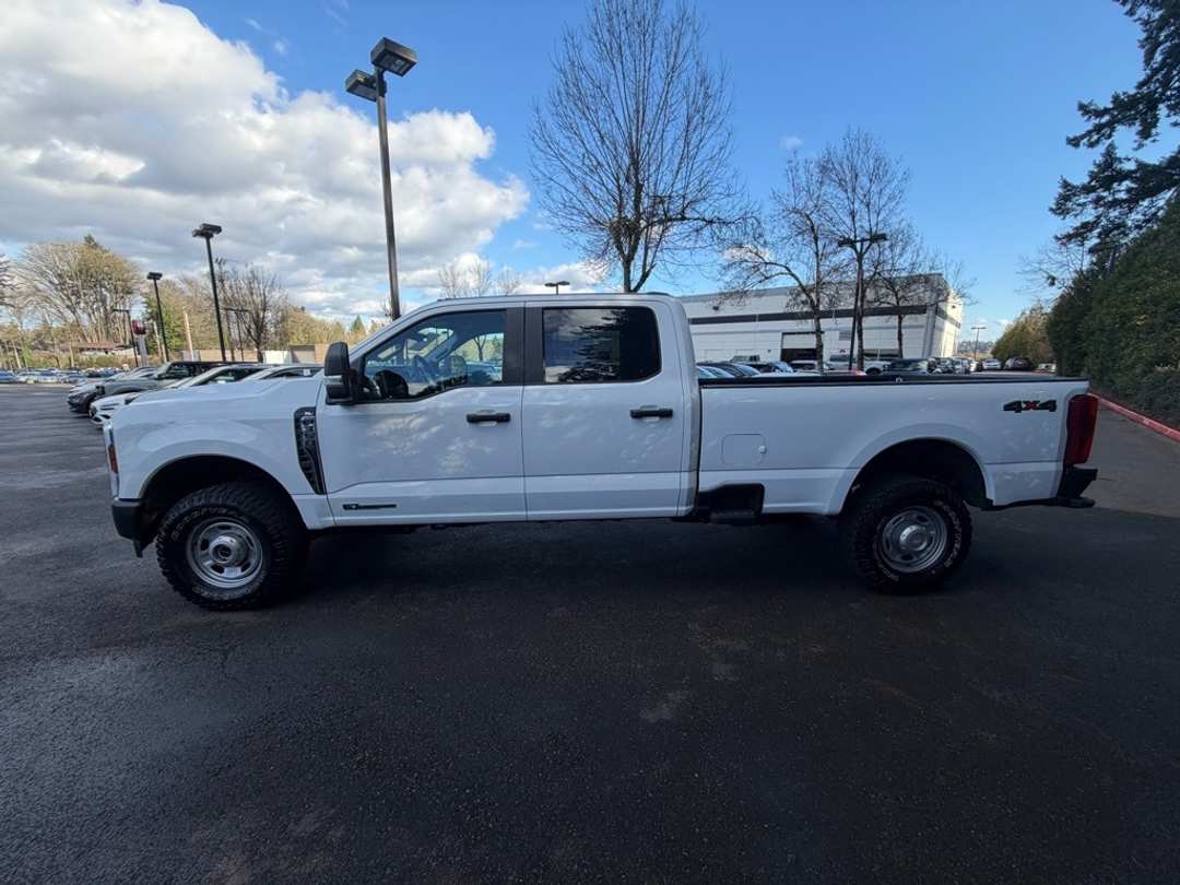 2024 Ford F-350Sd XL - Image 7