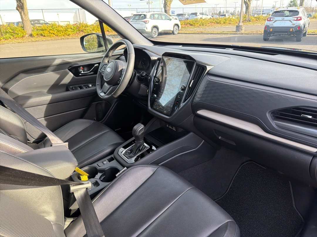 2025 Subaru Forester Limited - Image 31