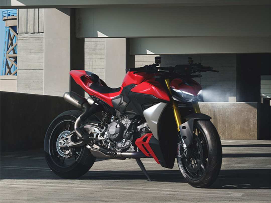 2025 Ducati Streetfighter V2 S - Image 24