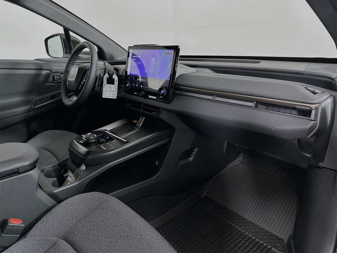 2026 Toyota Bz XLE Plus - Image 29