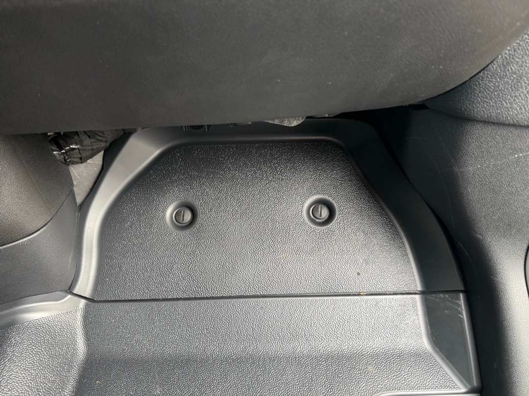 2026 Mercedes-Benz Sprinter 2500 Passenger 144 WB - Image 19