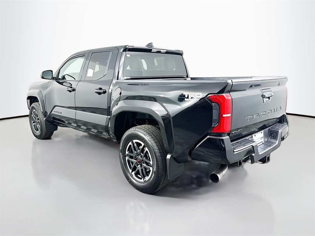 2026 Toyota Tacoma TRD Sport - Image 5