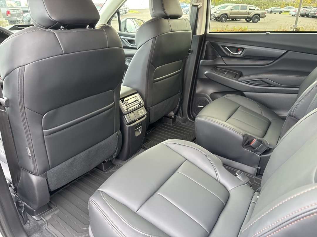 2026 Subaru Ascent Limited Bronze Edition - Image 20