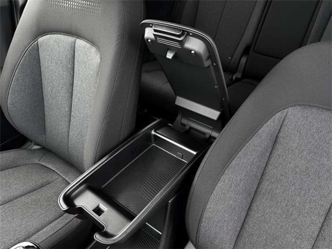 2025 Hyundai Ioniq 5 SE - Image 18