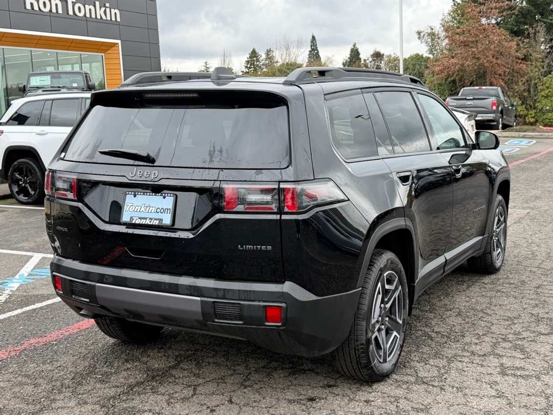 2026 Jeep Cherokee Laredo - Image 8