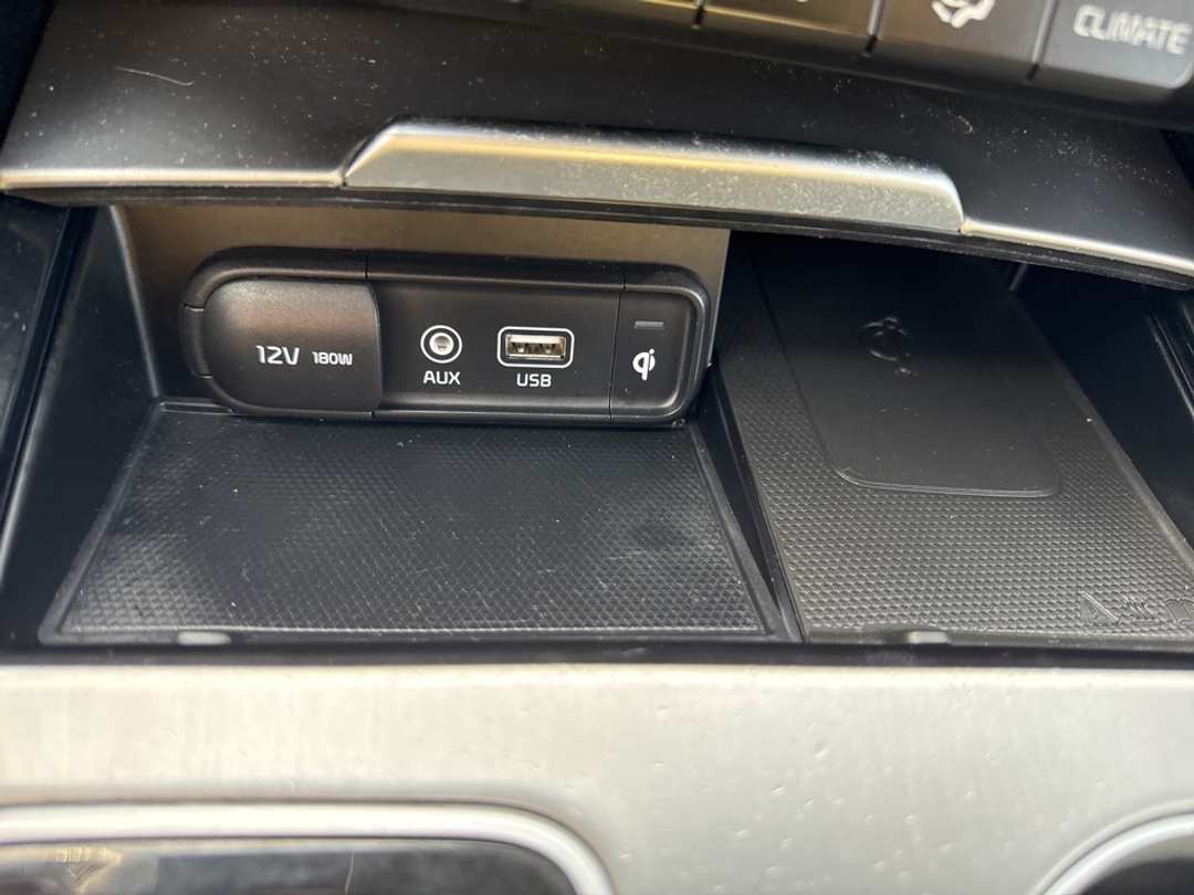 2019 Kia Stinger GT2 - Image 27