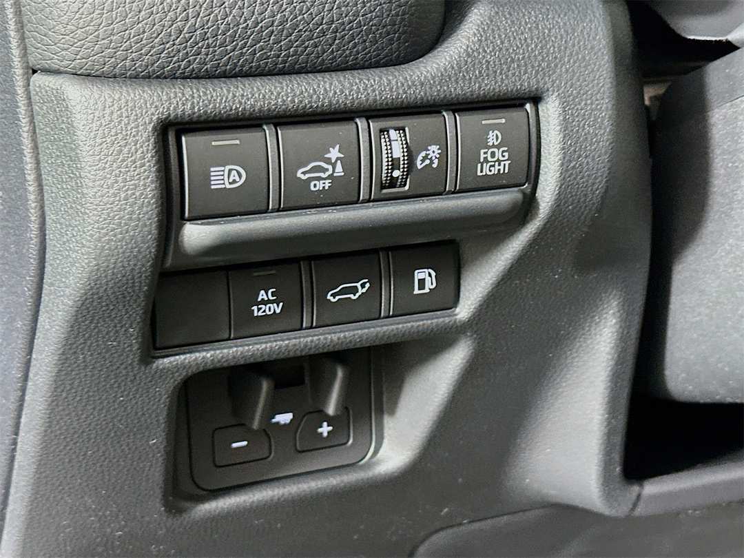 2026 Toyota Land Cruiser Base - Image 10