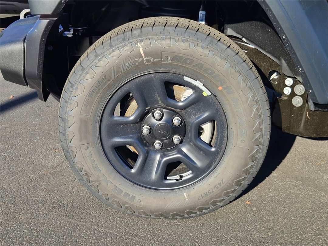 2026 Jeep Wrangler Sport - Image 39