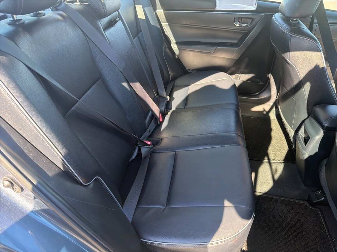 2018 Toyota Corolla L - Image 21