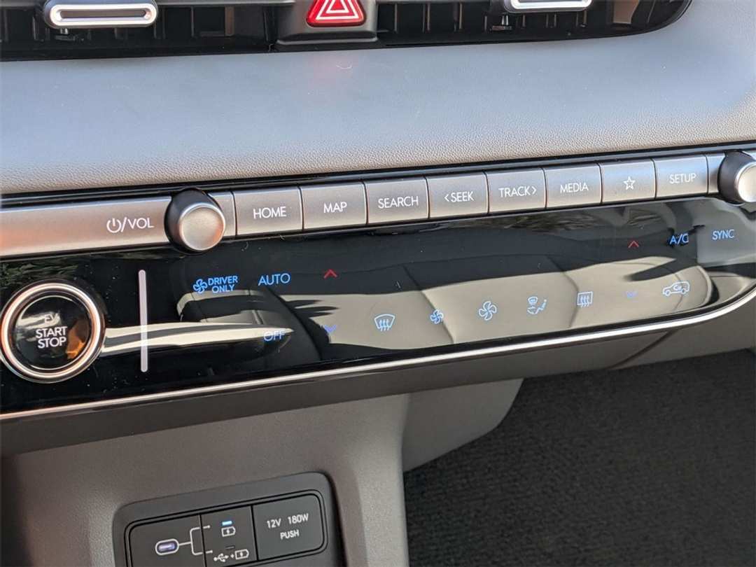 2026 Hyundai Ioniq 5 SEL - Image 23