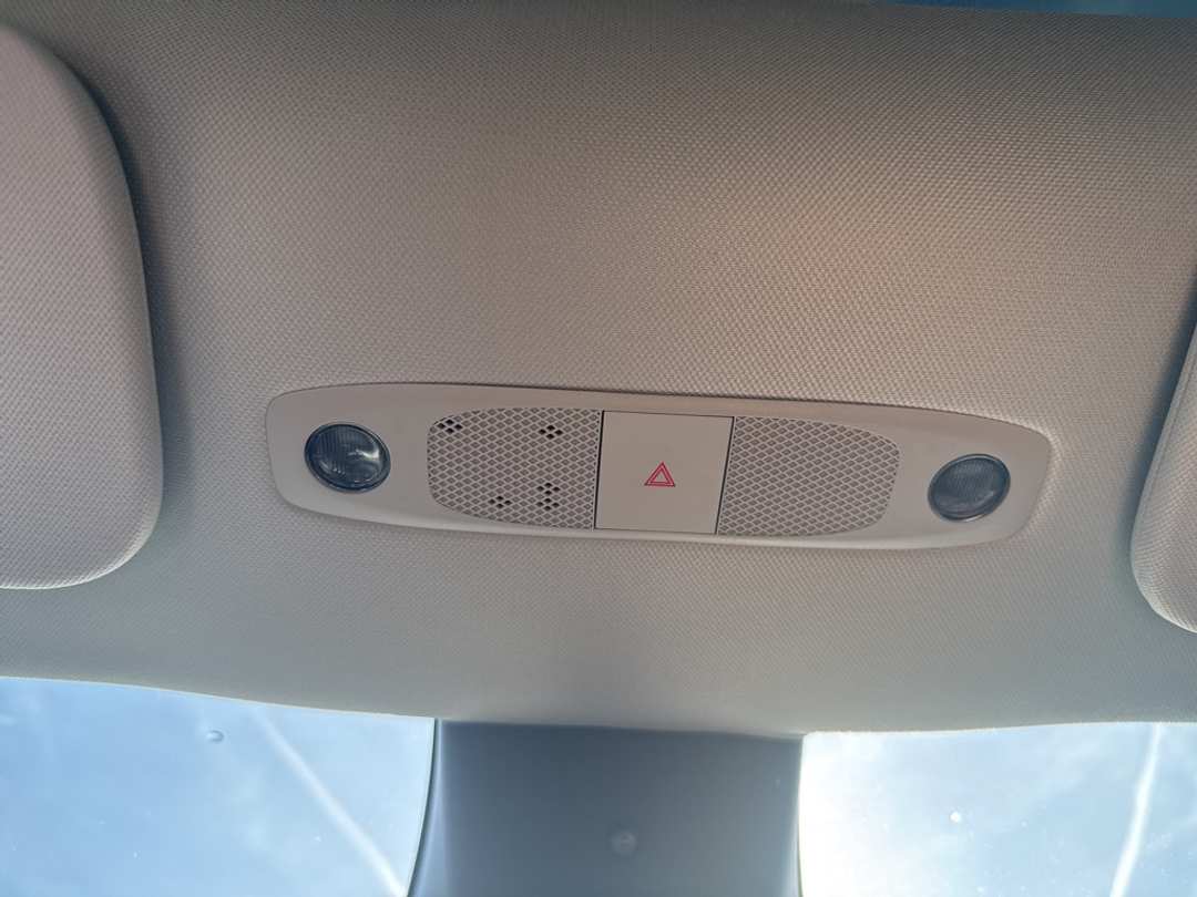 2025 Tesla Model Y Performance - Image 18