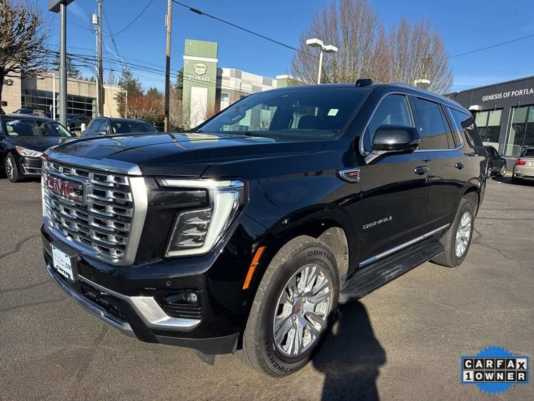 2025 GMC Yukon Denali - Image 3