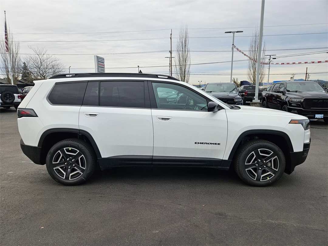 2026 Jeep Cherokee Laredo - Image 7