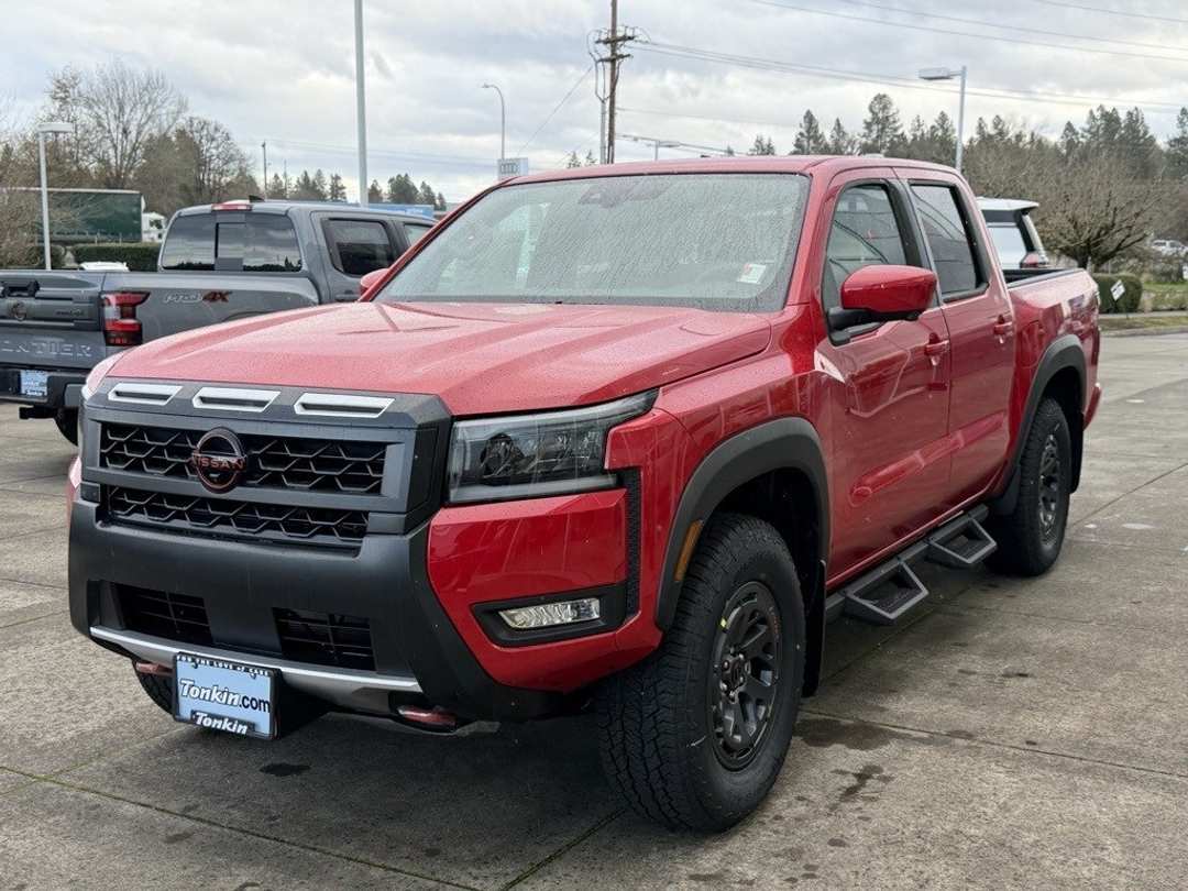 2026 Nissan Frontier PRO4X - Image 4