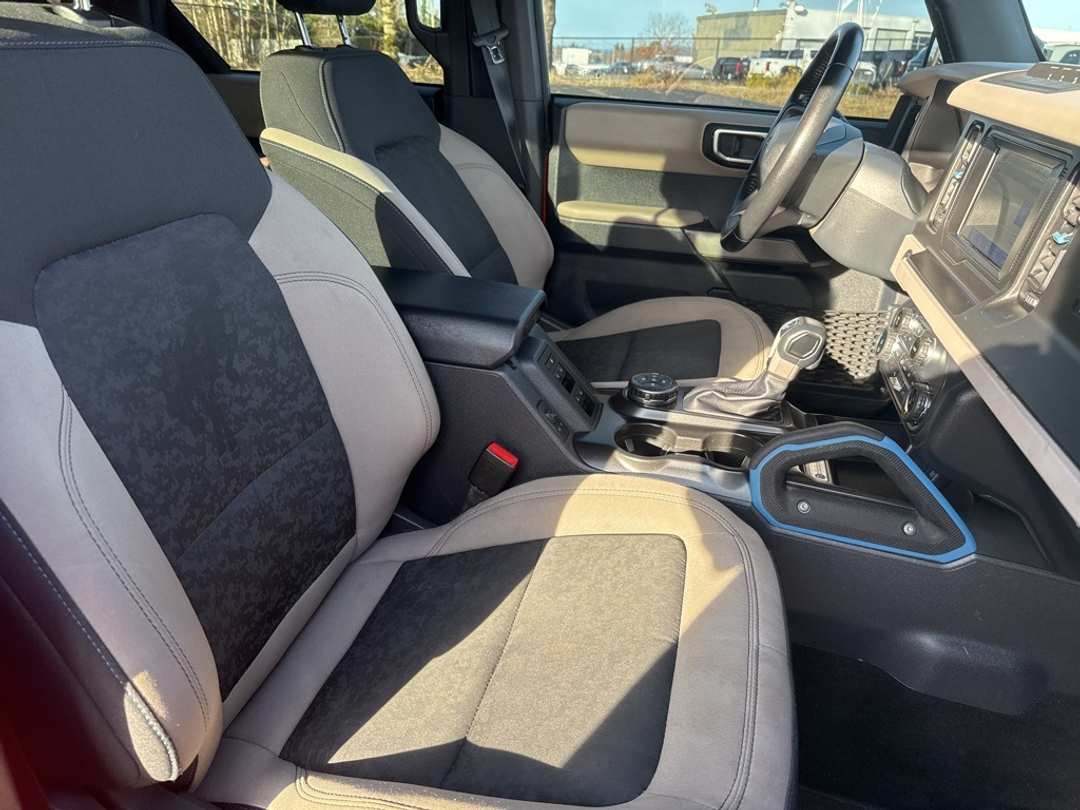 2022 Ford Bronco Wildtrak - Image 27