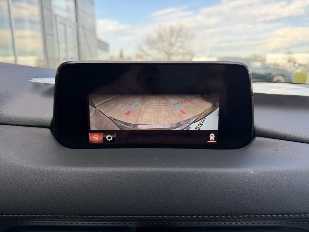 2019 MAZDA CX-5 Signature - Image 23