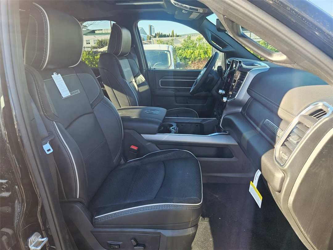 2026 Ram 3500 Laramie - Image 38