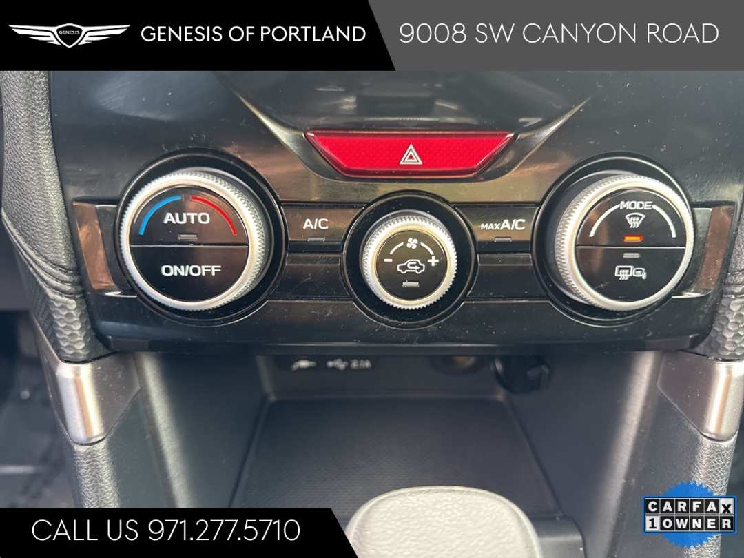 2022 Subaru Forester Premium - Image 27