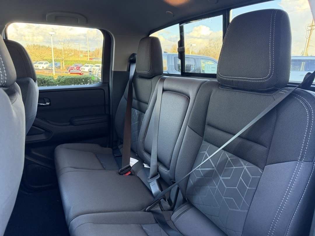 2026 Nissan Frontier SV - Image 27