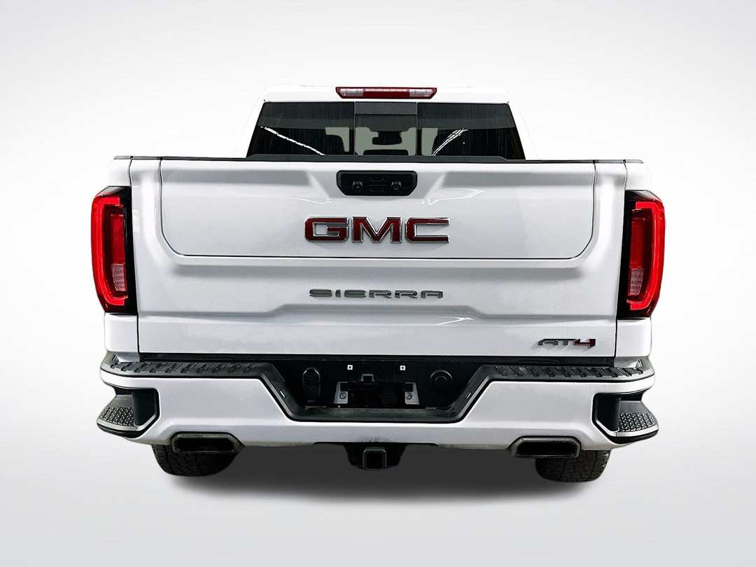 2022 GMC Sierra 1500 AT4 - Image 7