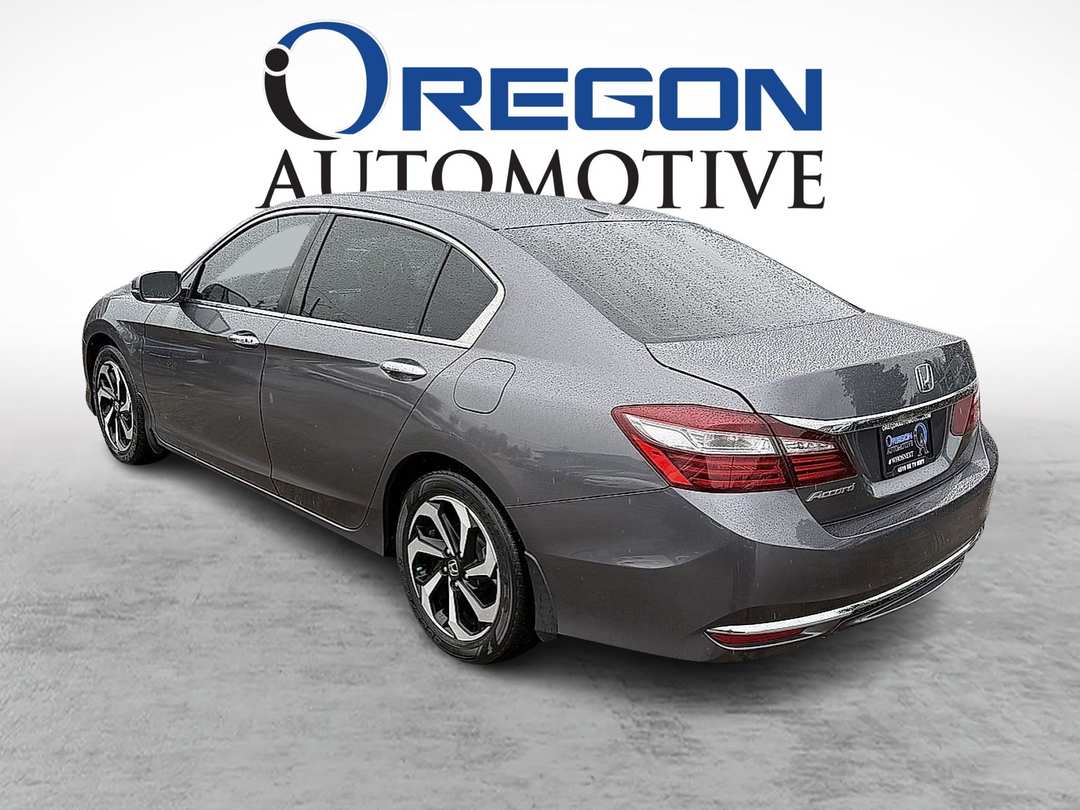 2017 Honda Accord EXL - Image 3