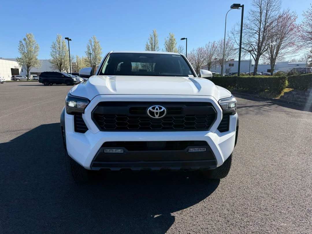 2024 Toyota Tacoma TRD OffRoad - Image 2