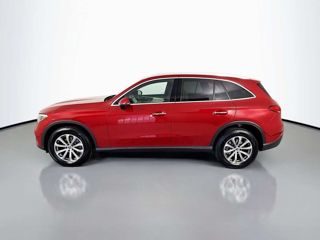 2025 Mercedes-Benz GLC GLC 300 - Image 2