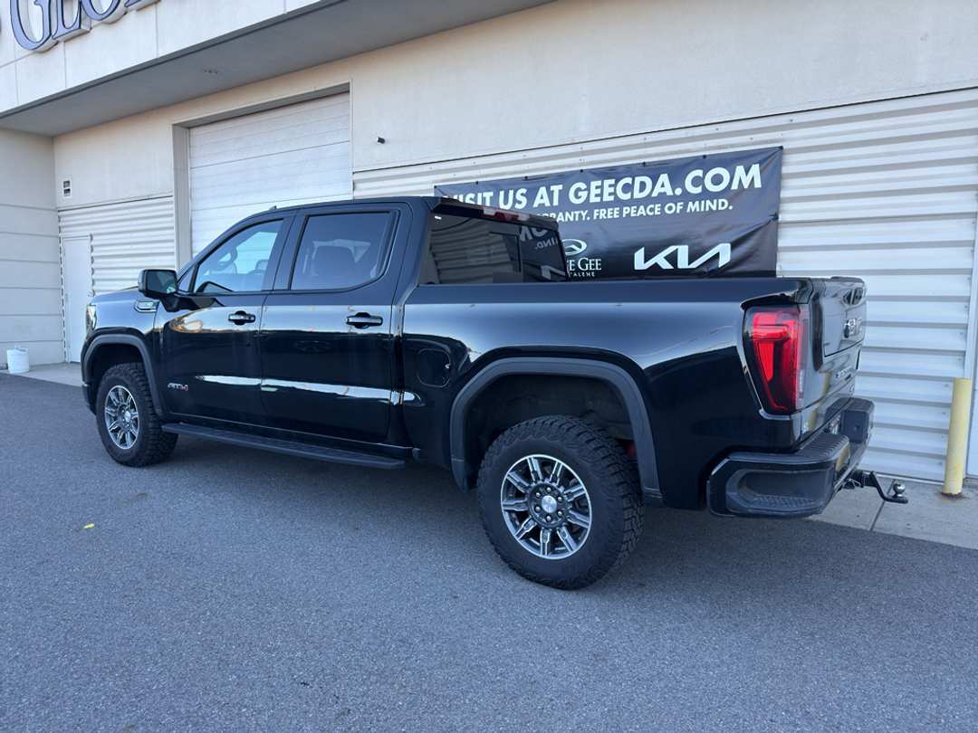 2024 GMC Sierra AT4 - Image 3