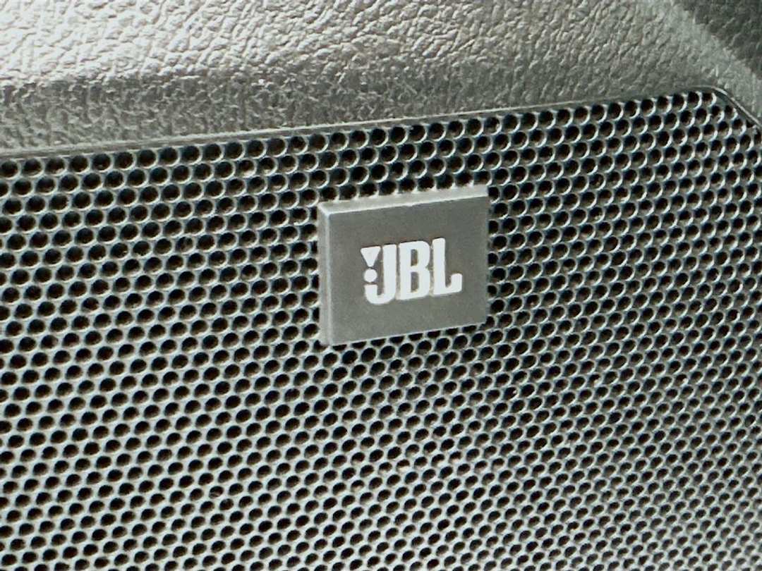 2017 Toyota Avalon Limited - Image 20