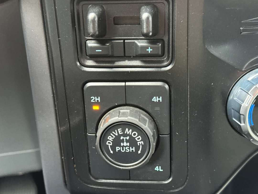 2024 Ford F-150 XLT - Image 19