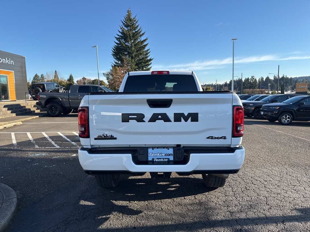 2025 Ram 2500 Big Horn - Image 6