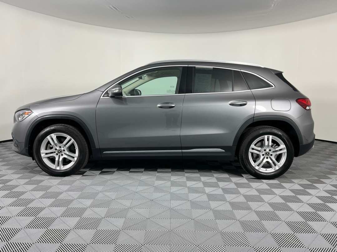 2023 Mercedes-Benz GLA GLA 250 - Image 5
