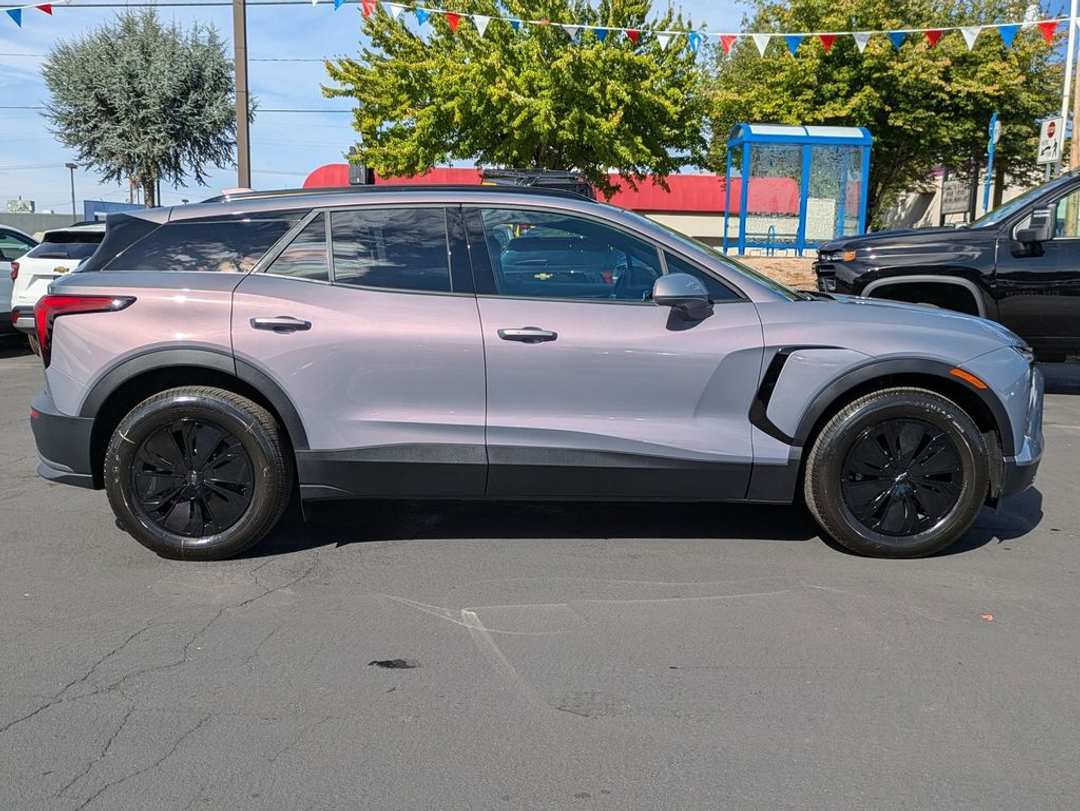 2026 Chevrolet Blazer Ev LT - Image 7
