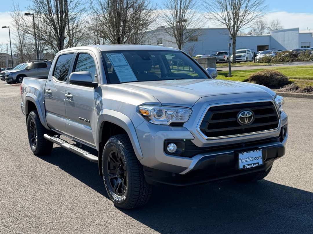 2021 Toyota Tacoma SR5 - Image 2