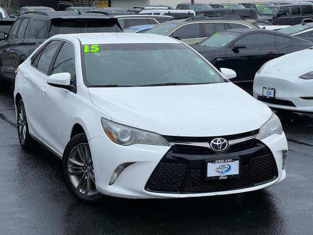 2015 Toyota Camry SE