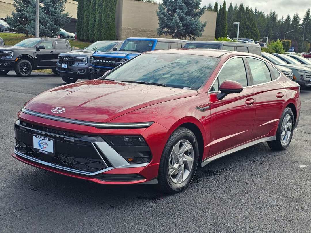 2026 Hyundai Sonata SE - Image 3