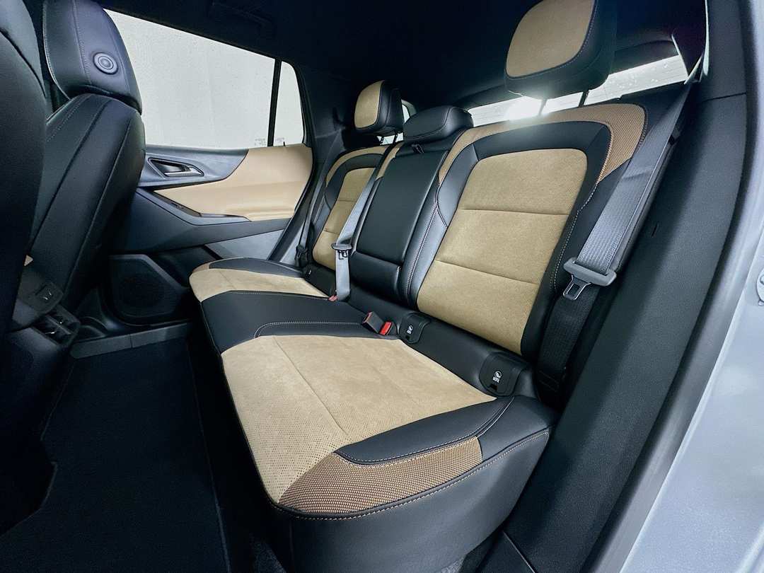 2026 Chevrolet Equinox ACTIV - Image 24