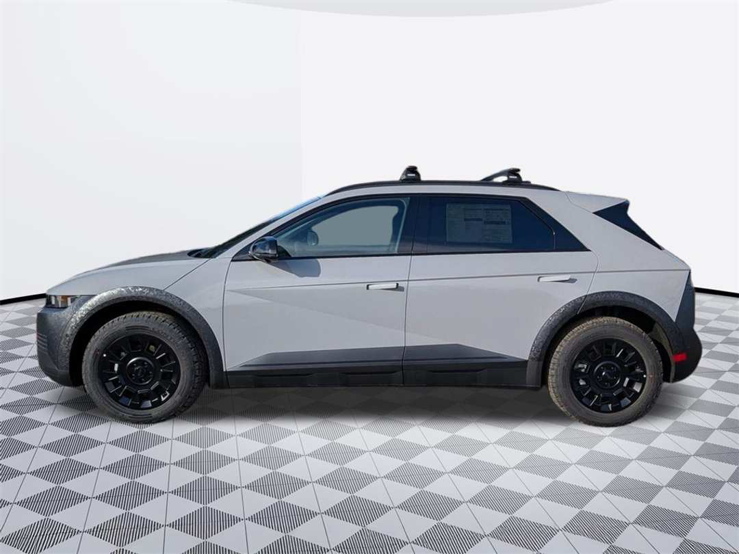 2026 Hyundai Ioniq 5 XRT - Image 2