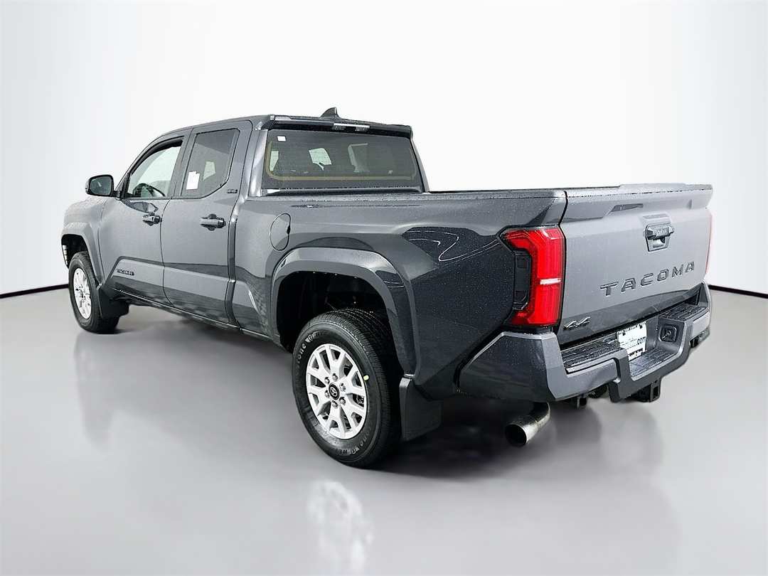 2026 Toyota Tacoma SR5 - Image 5