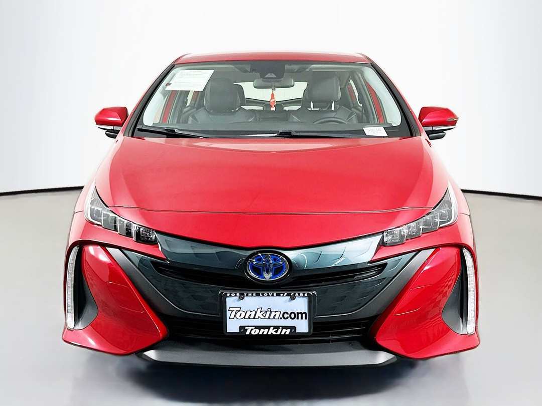 2021 Toyota Prius Prime XLE - Image 2