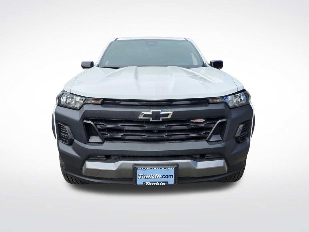 2026 Chevrolet Colorado Trail Boss - Image 3