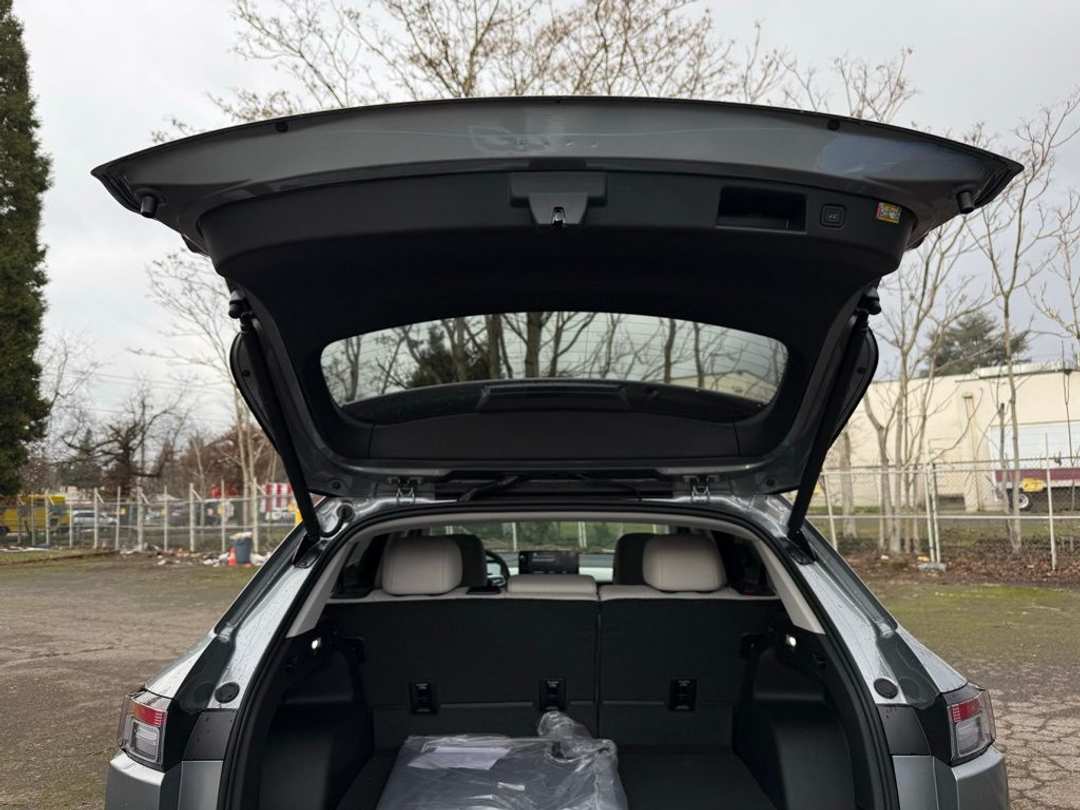 2025 Honda Prologue Touring - Image 11