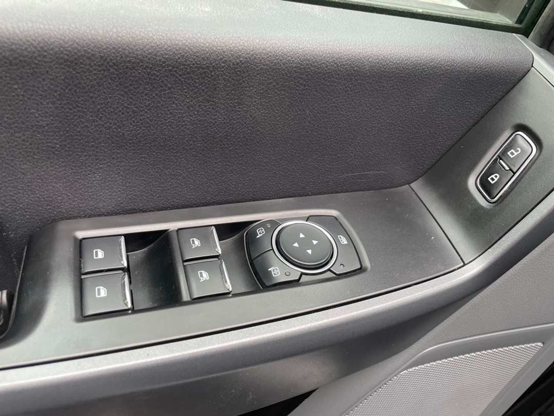 2024 Ford F-350Sd XLT - Image 10