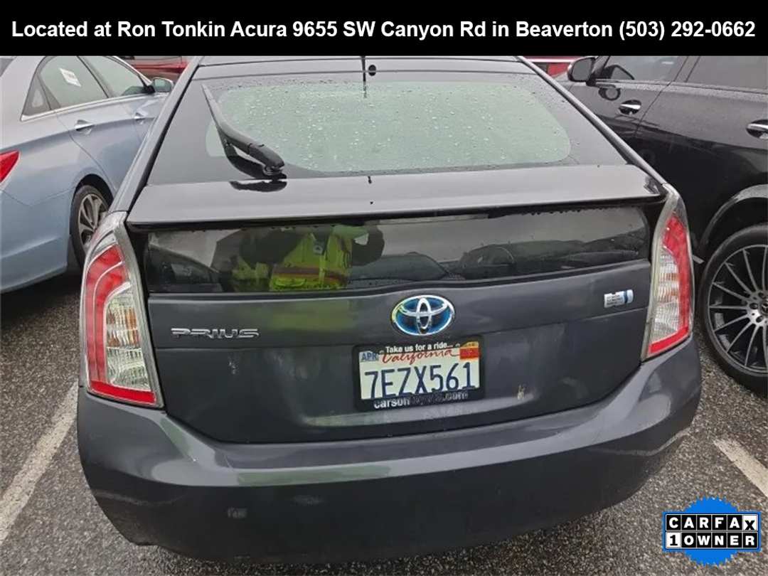 2014 Toyota Prius - Image 5