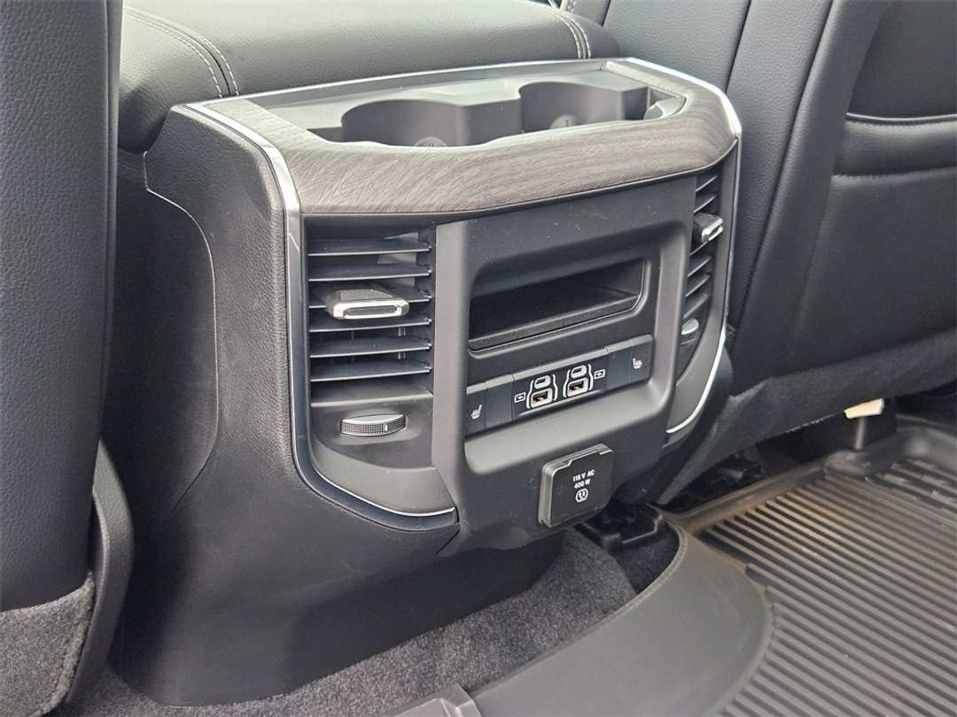 2026 Ram 1500 Laramie - Image 27