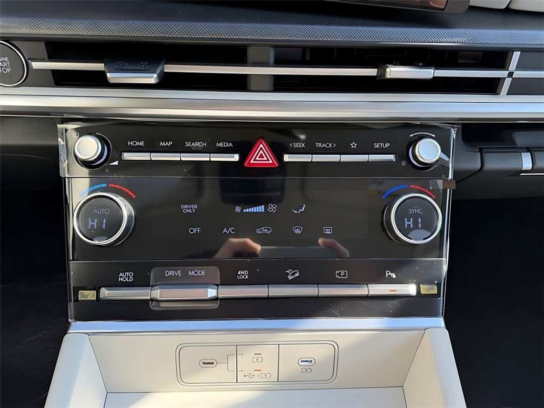 2026 Hyundai Santa Fe SE - Image 22