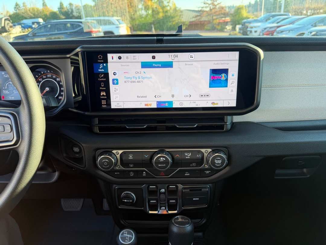 2026 Jeep Gladiator Sport - Image 22