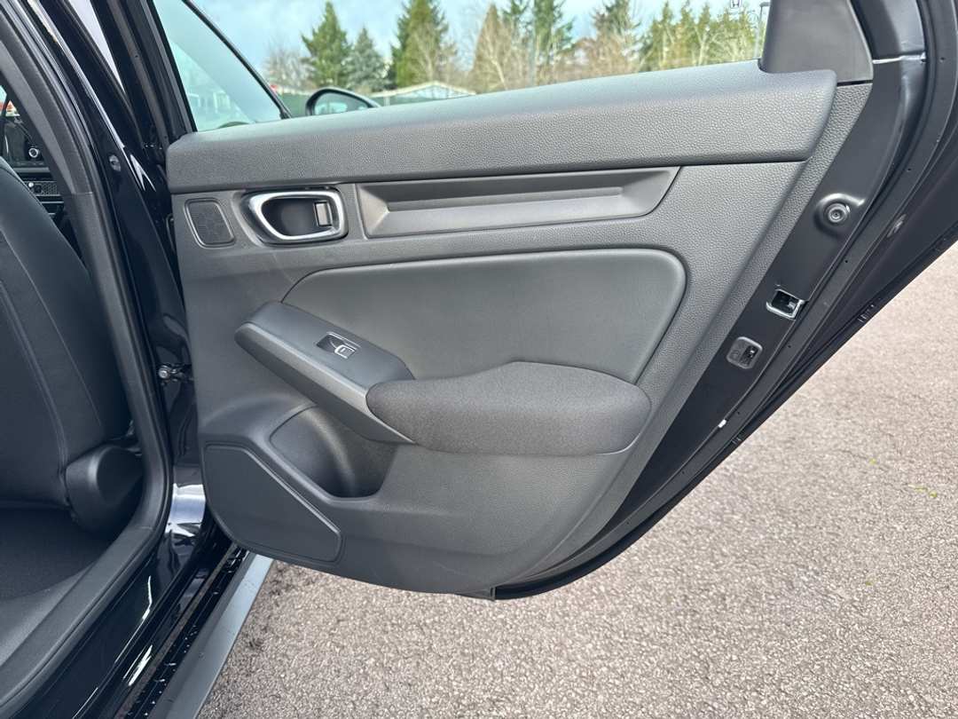 2026 Honda Civic Sport - Image 18